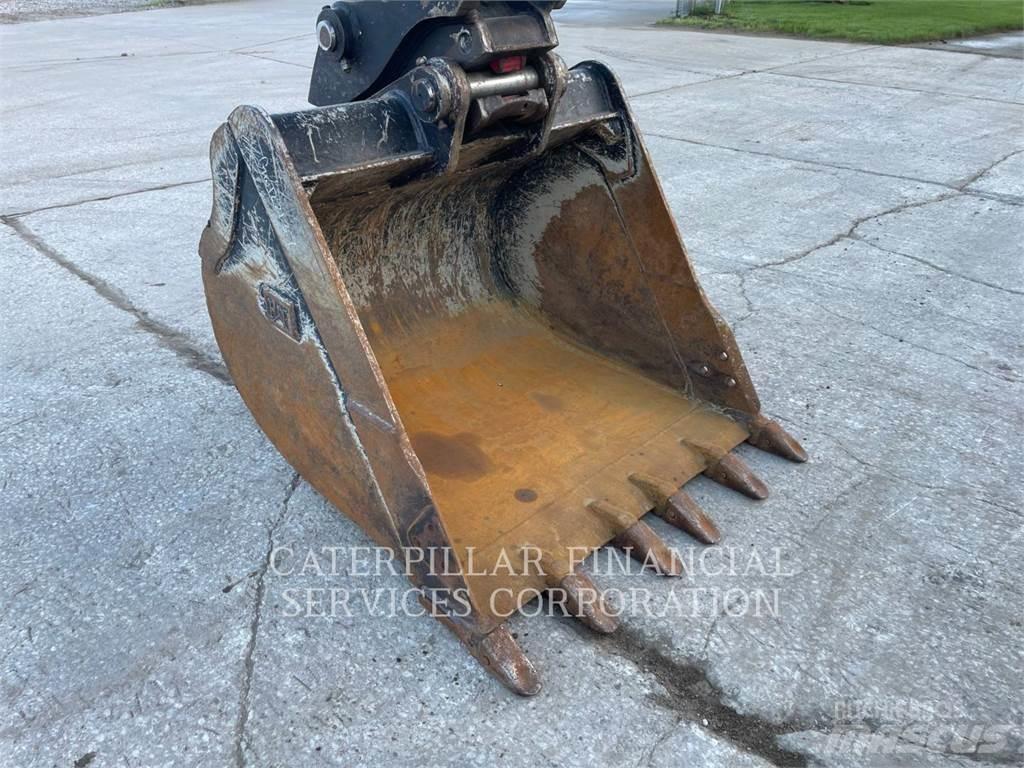 CAT 31007 Crawler excavators