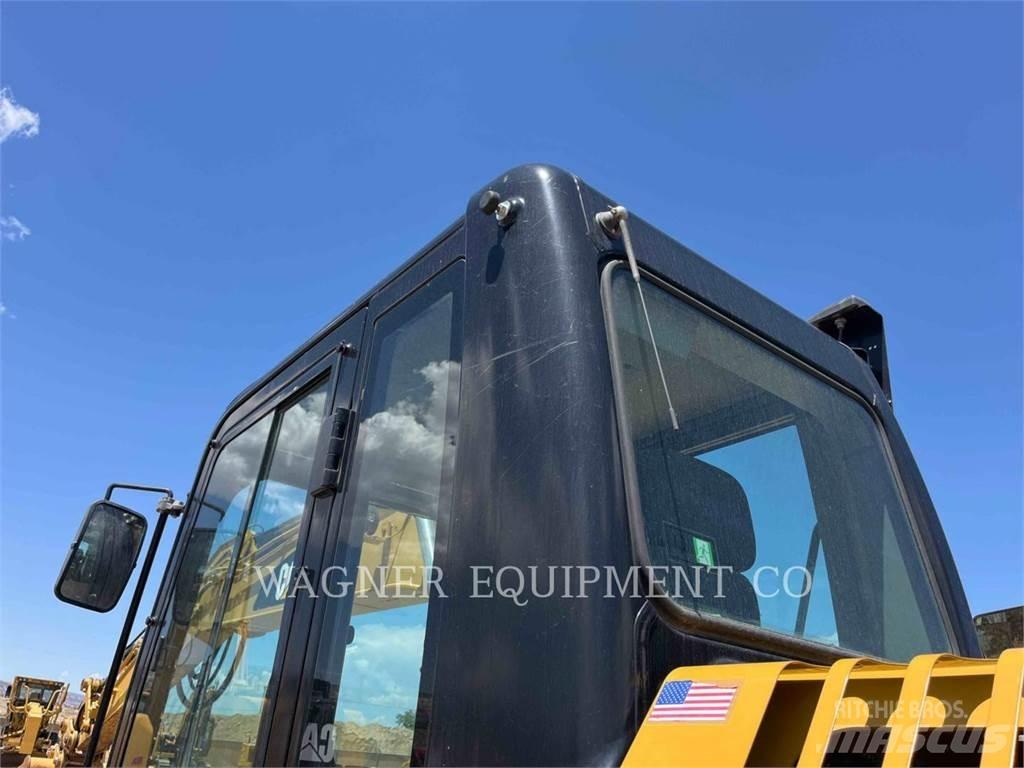 CAT 313FL GCTC Crawler excavators