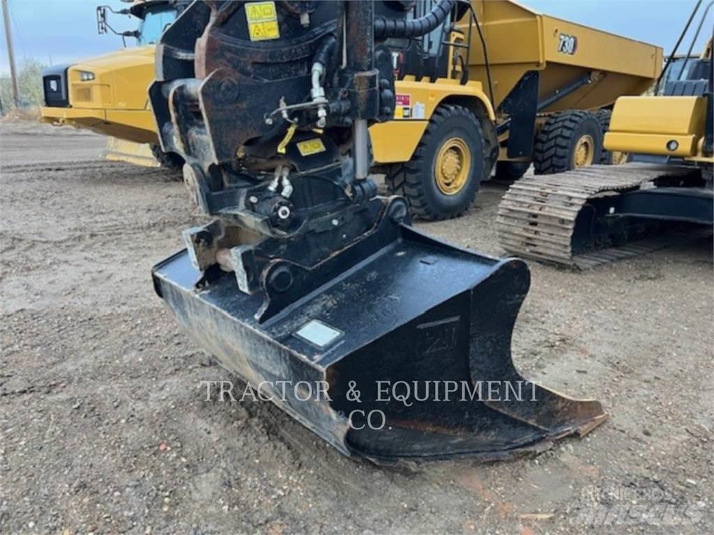CAT 320 Crawler excavators