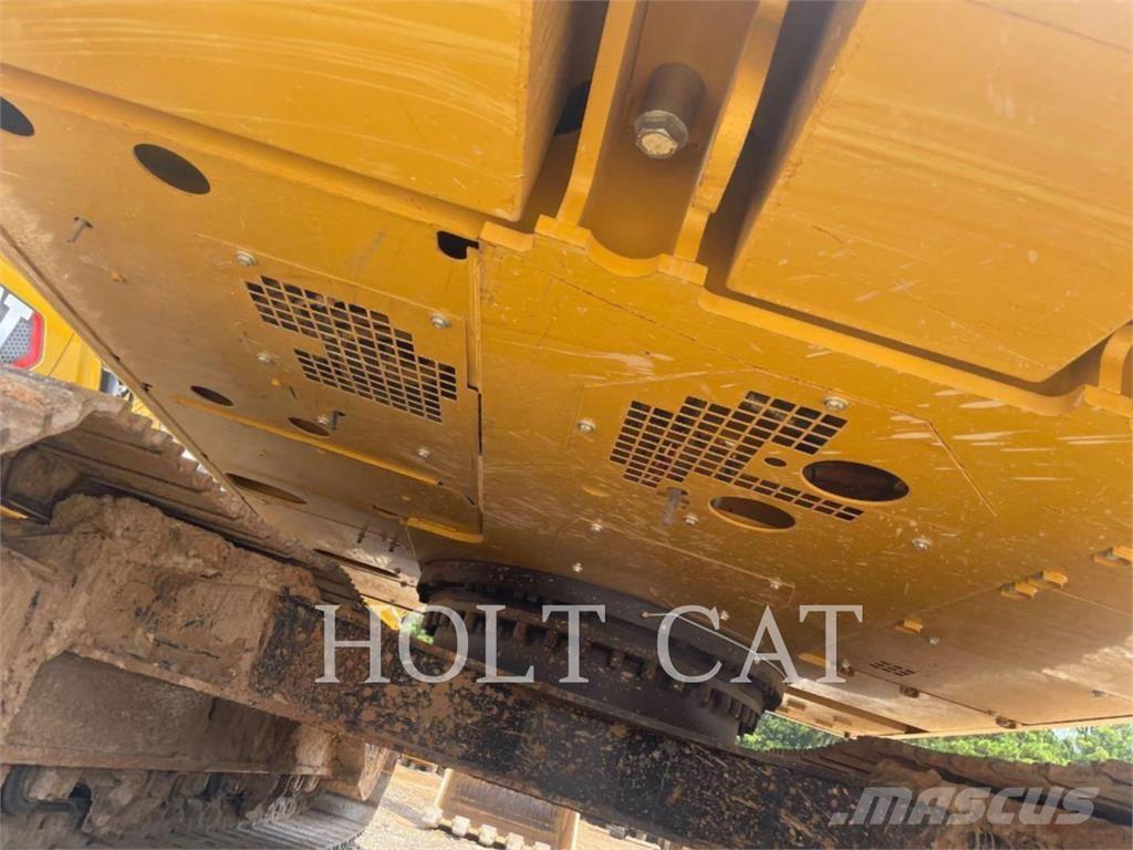 CAT 320 Crawler excavators