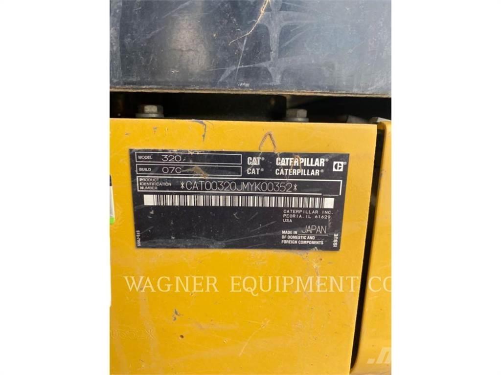 CAT 320 THB Crawler excavators