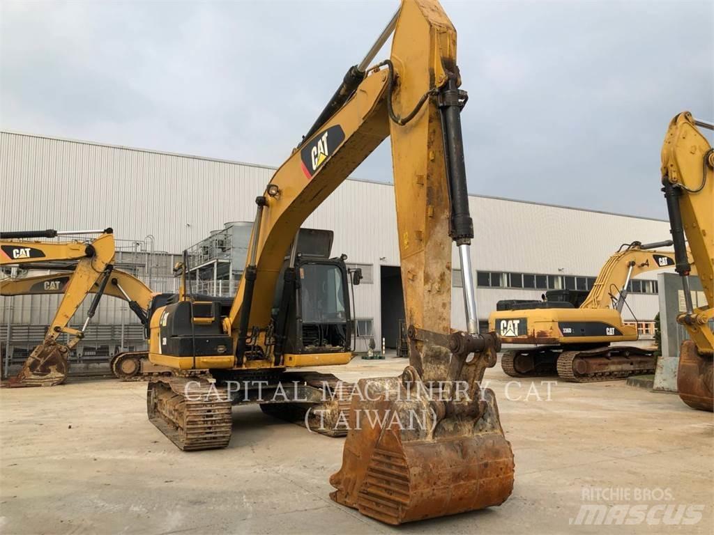 CAT 320D2 Crawler excavators