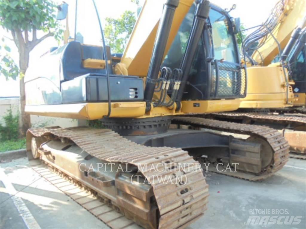 CAT 320D2 Crawler excavators