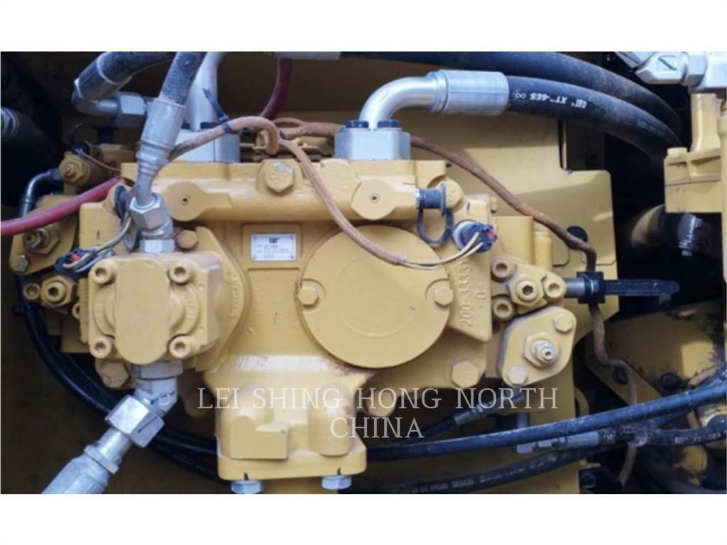 CAT 320D2 Crawler excavators