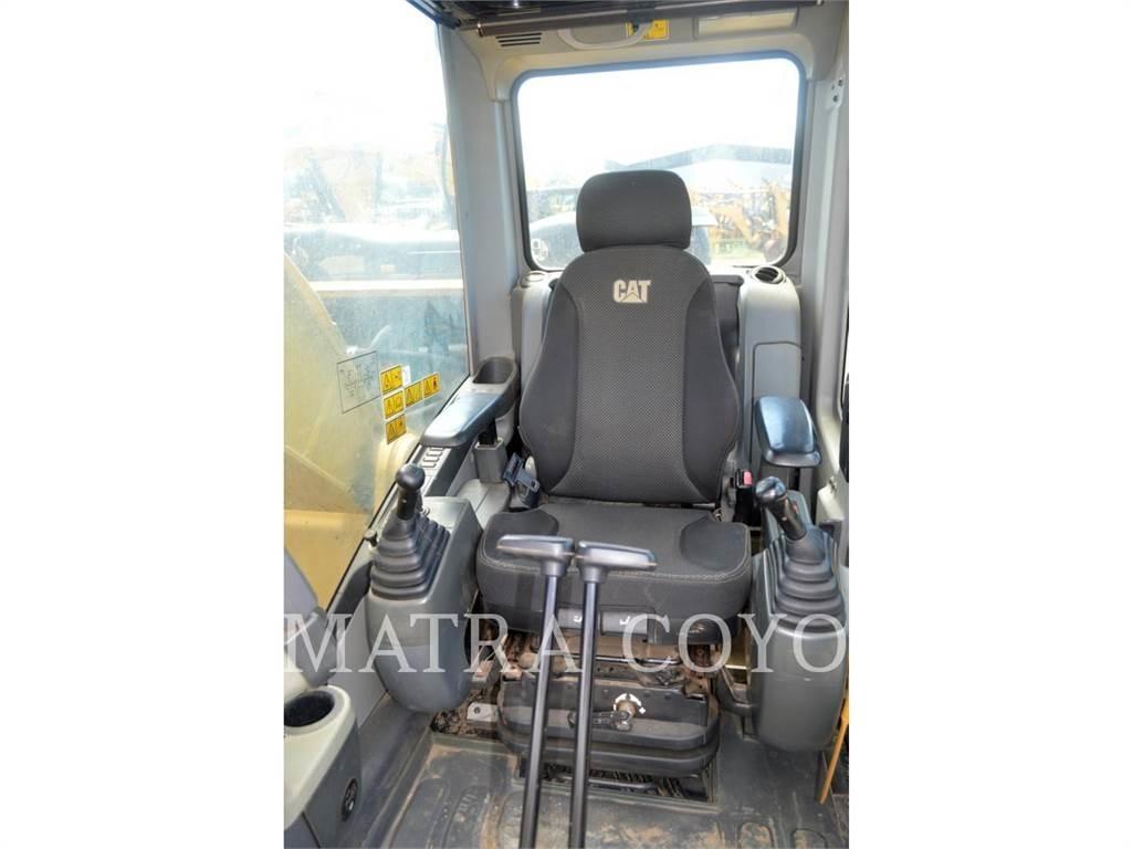 CAT 320D2GC Crawler excavators