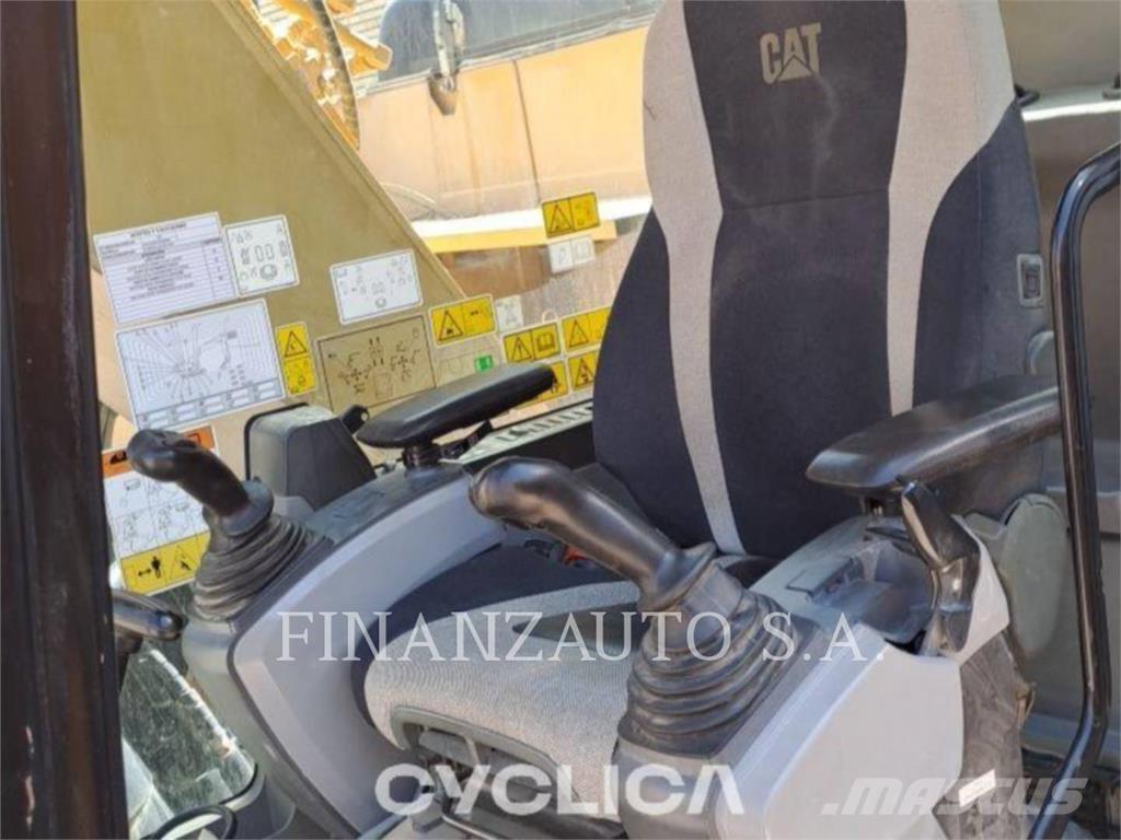 CAT 320EL IHC LANE 1 Crawler excavators