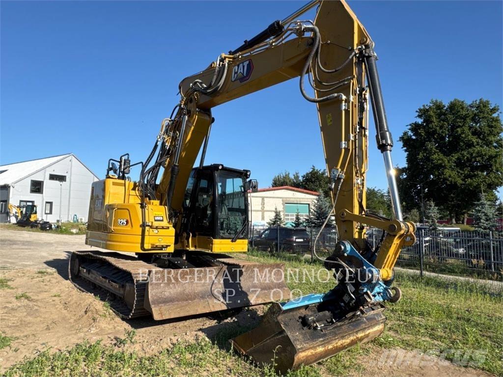 CAT 325 Crawler excavators