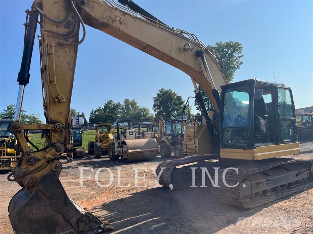 CAT 325FLCR Crawler excavators