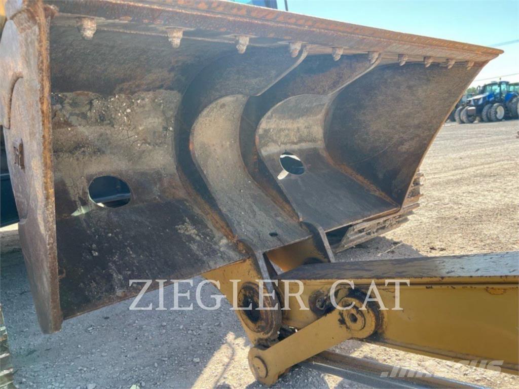 CAT 326F Crawler excavators