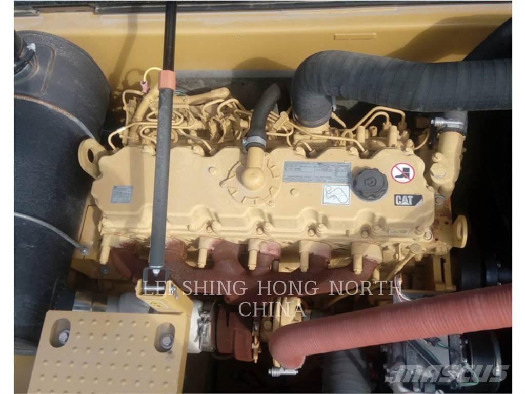 CAT 330D2L Crawler excavators