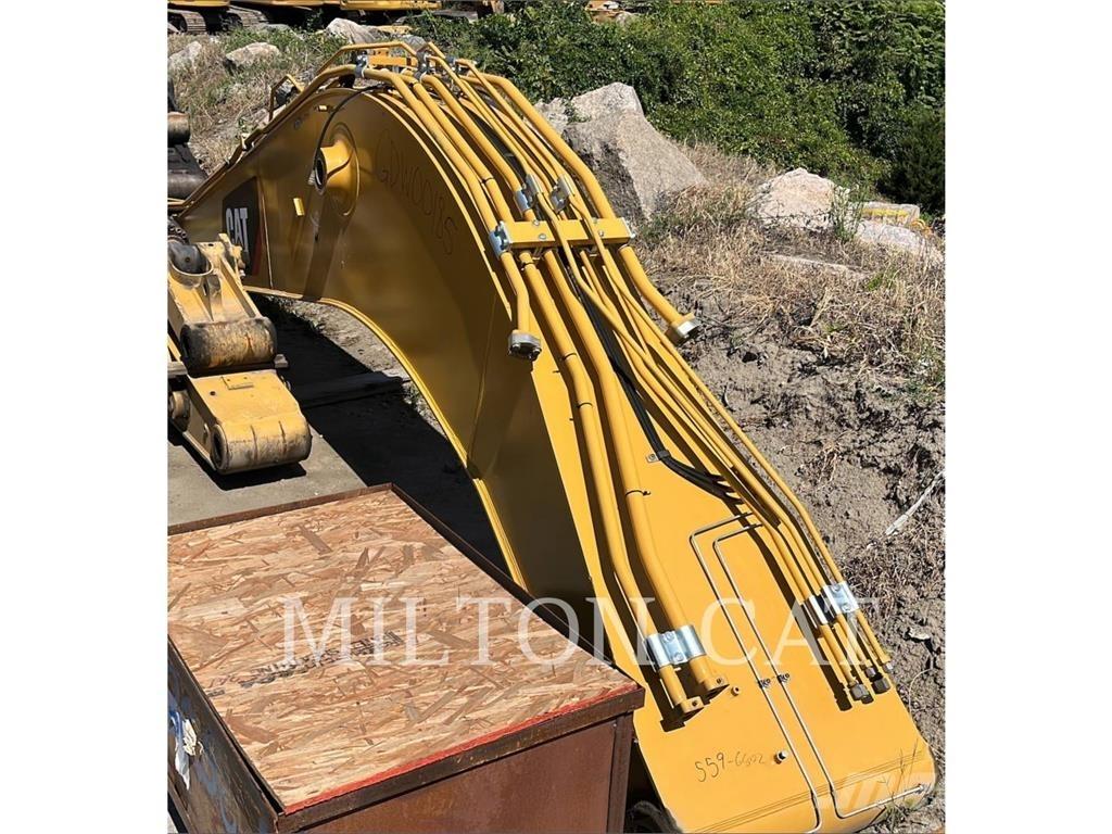 CAT 330GC REACH BOOM Articulated boom lifts