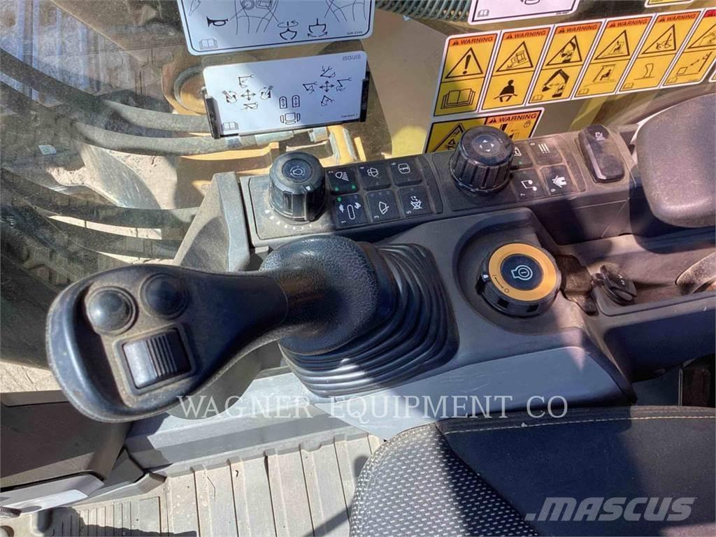 CAT 336 Crawler excavators