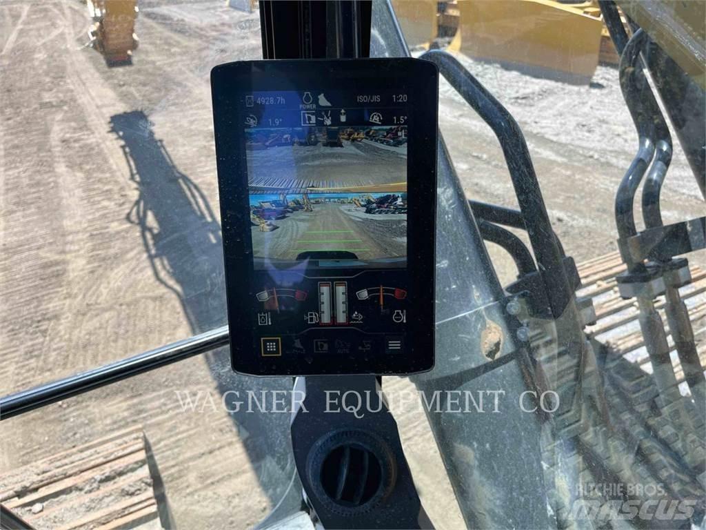 CAT 336 Crawler excavators