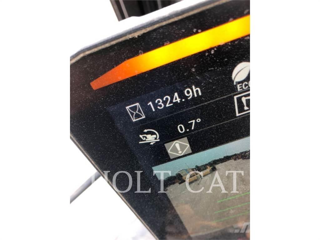 CAT 336 12 TC Crawler excavators