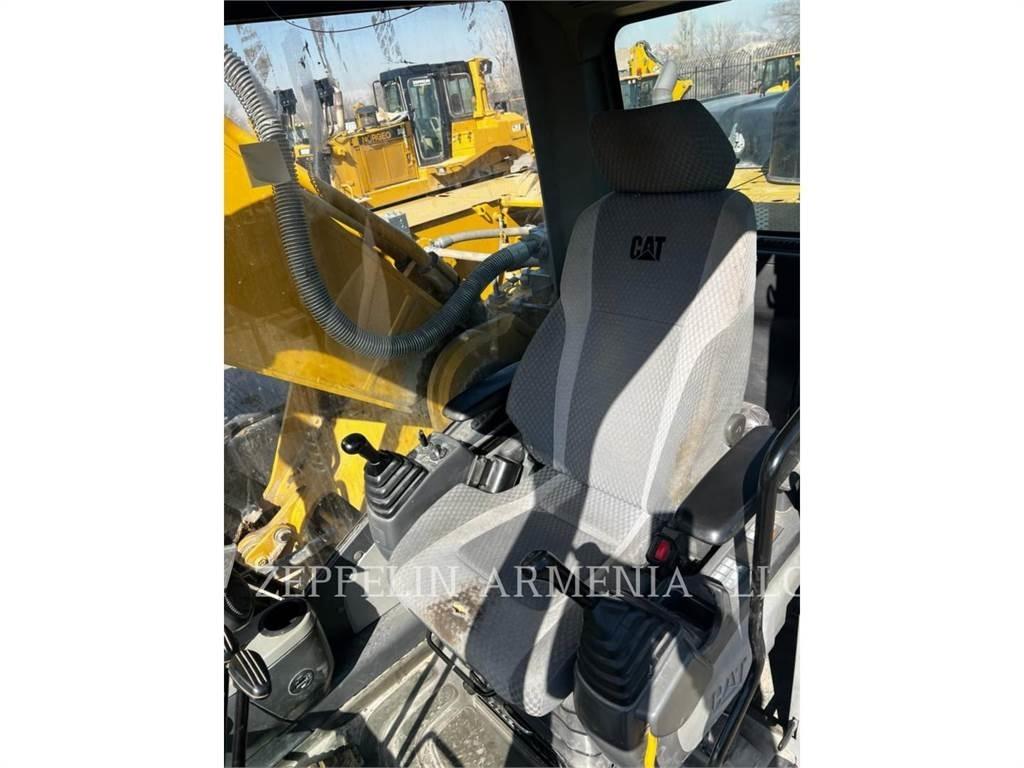 CAT 336D2L Crawler excavators