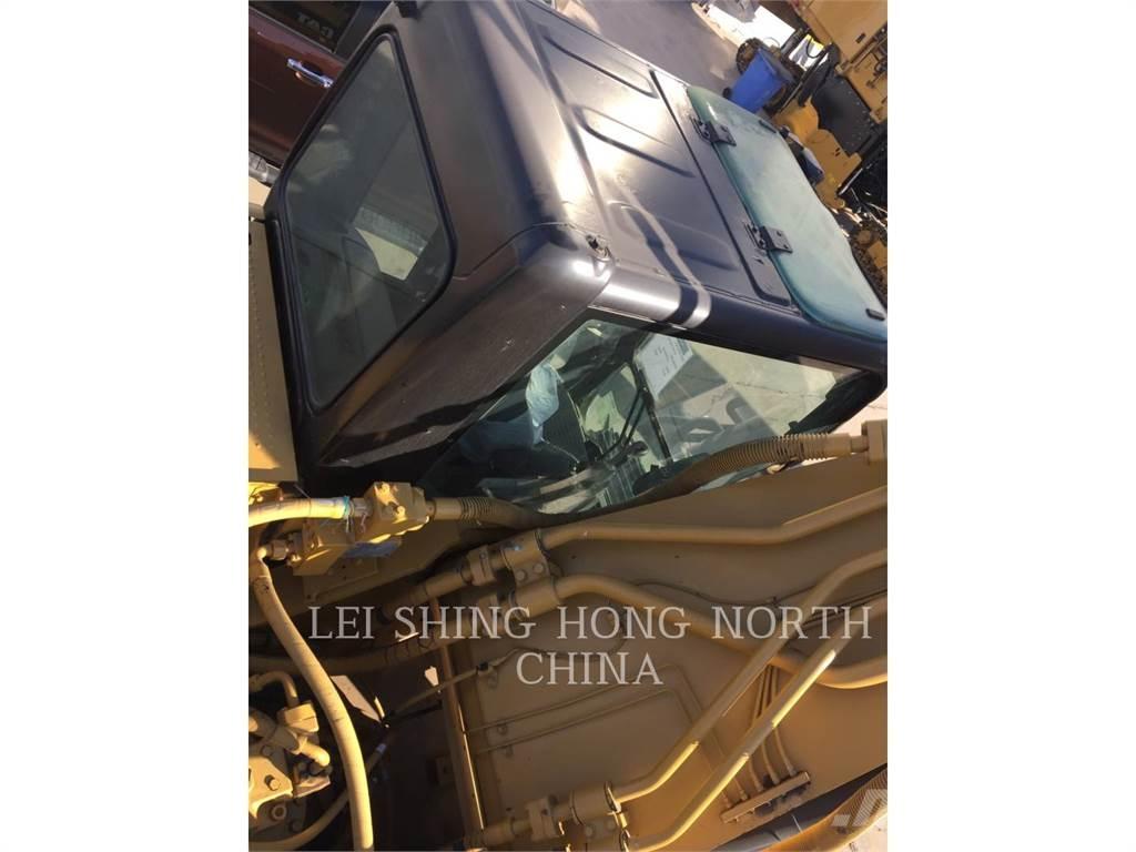 CAT 336DL Crawler excavators