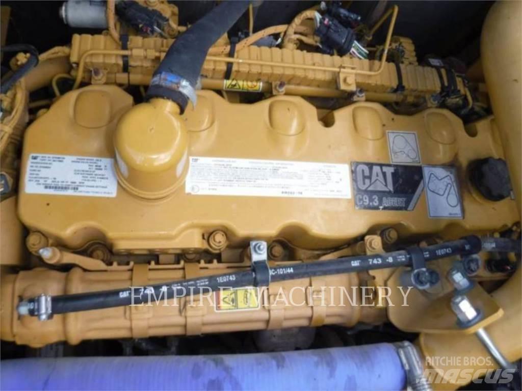 CAT 336FL Crawler excavators