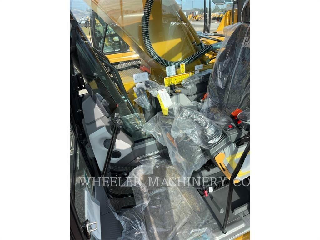 CAT 340 CF Crawler excavators