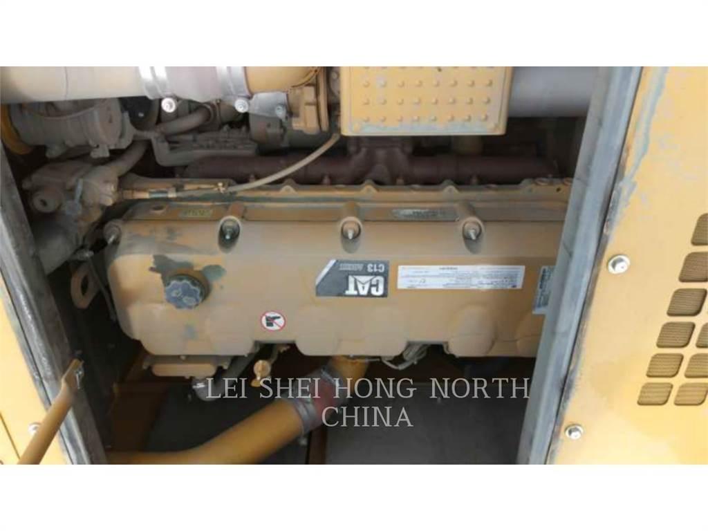 CAT 349D2L Crawler excavators