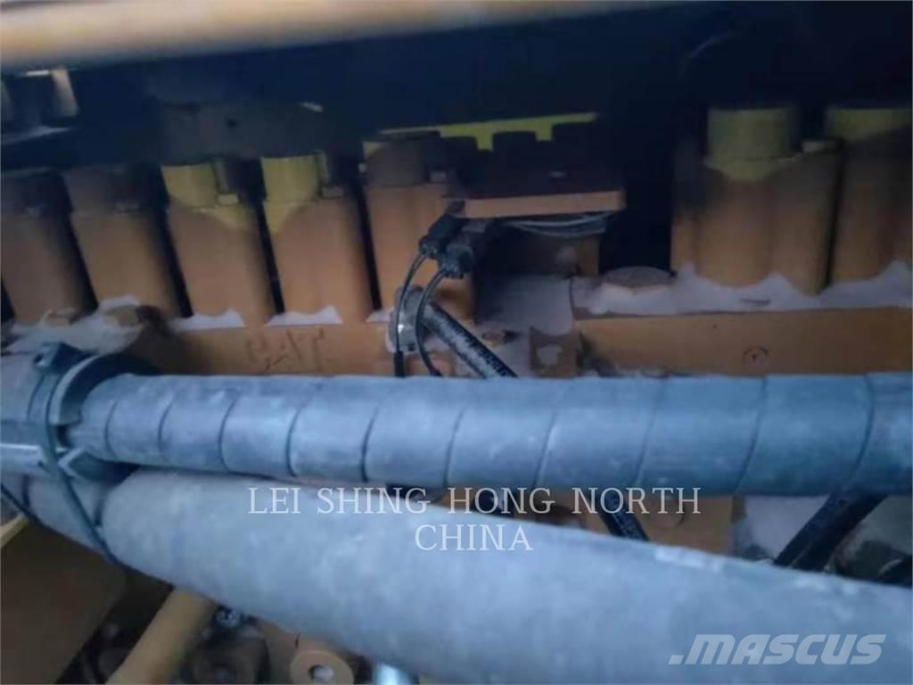 CAT 349D2L Crawler excavators