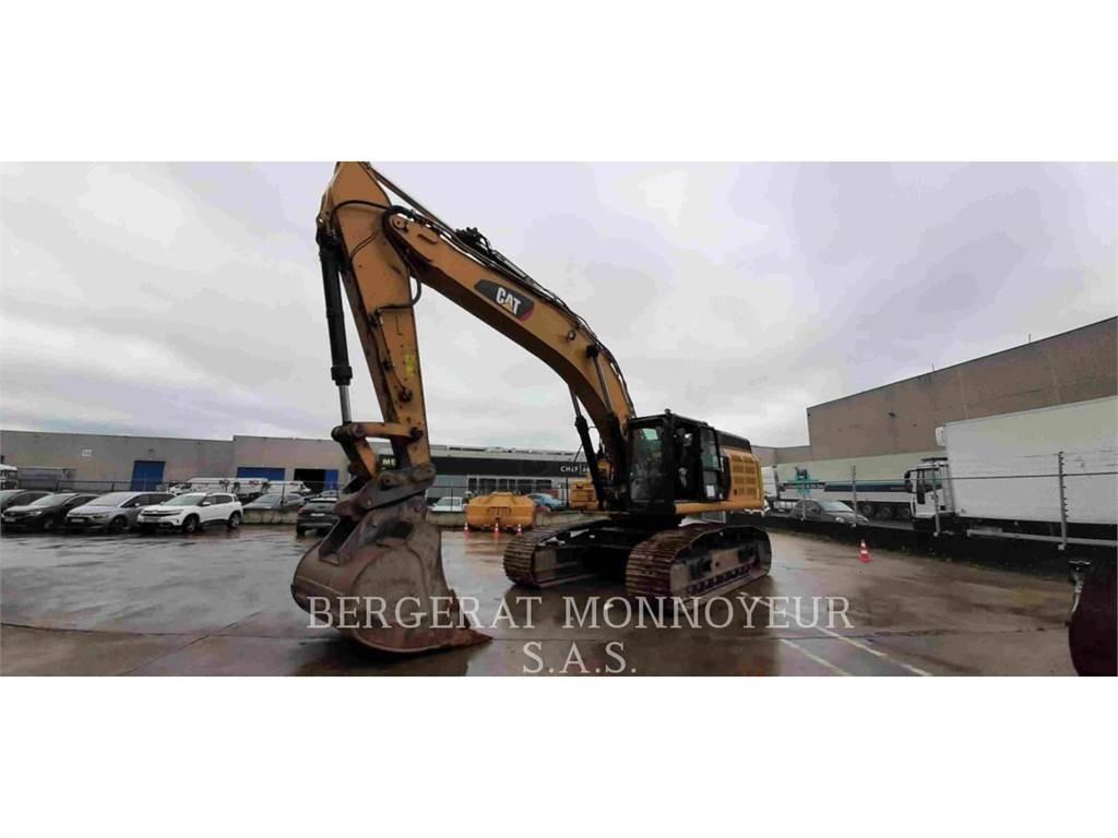 CAT 352F Crawler excavators