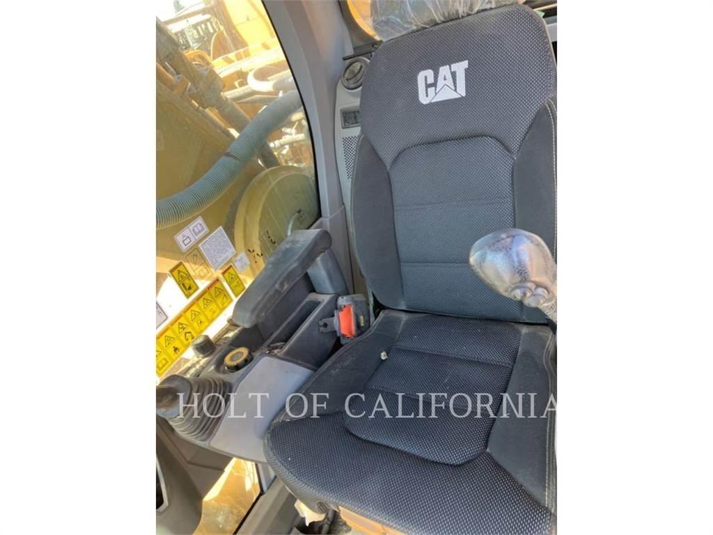 CAT 352FG Crawler excavators