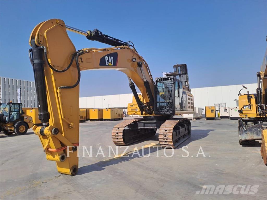 CAT 352FL Crawler excavators