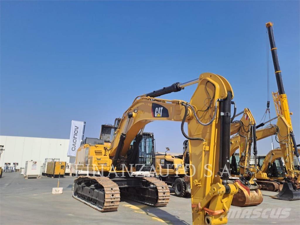 CAT 352FL Crawler excavators