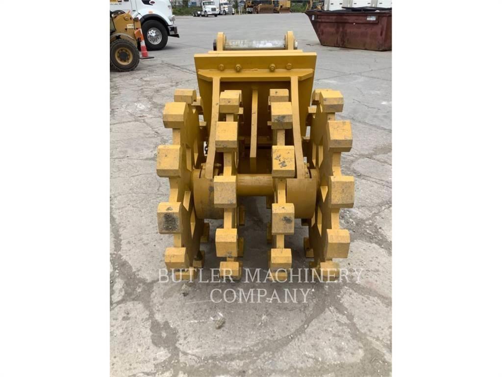 CAT 36 COMPACTOR WHEEL Construction - Others