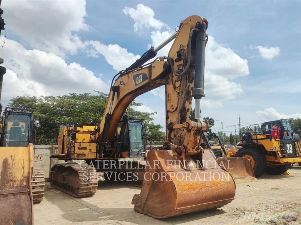 CAT 374F Crawler excavators
