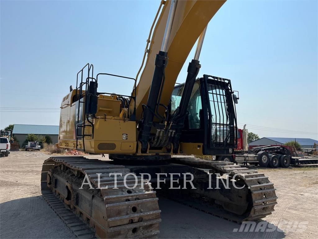CAT 374FL Crawler excavators