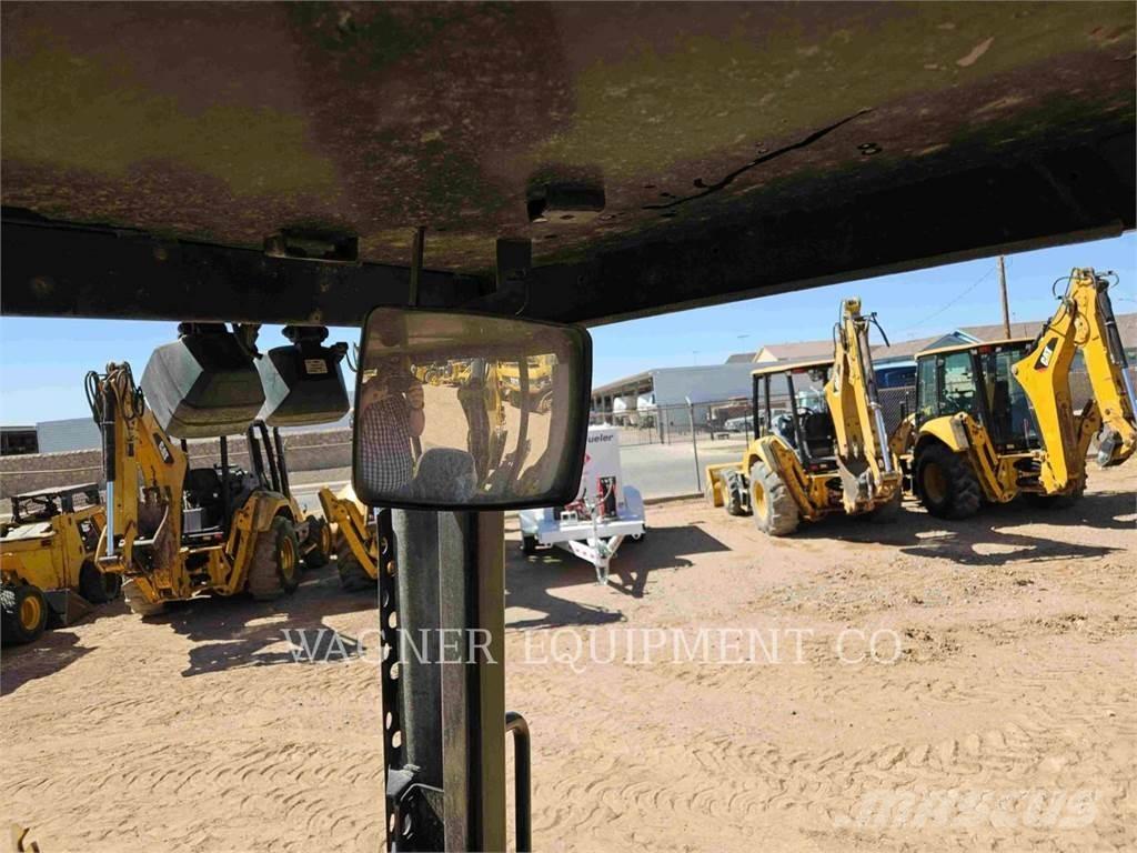CAT 416F2 4WDS Backhoe loaders