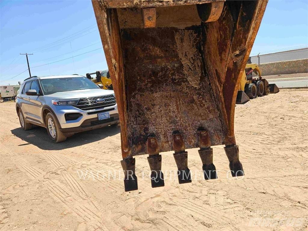 CAT 416F2ST Backhoe loaders