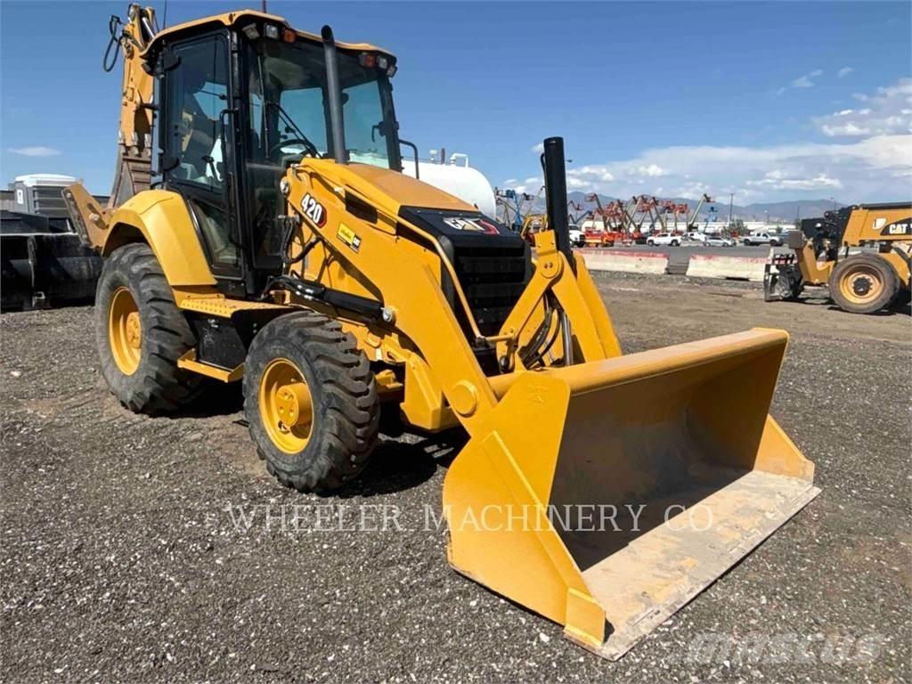 CAT 420 Backhoe loaders