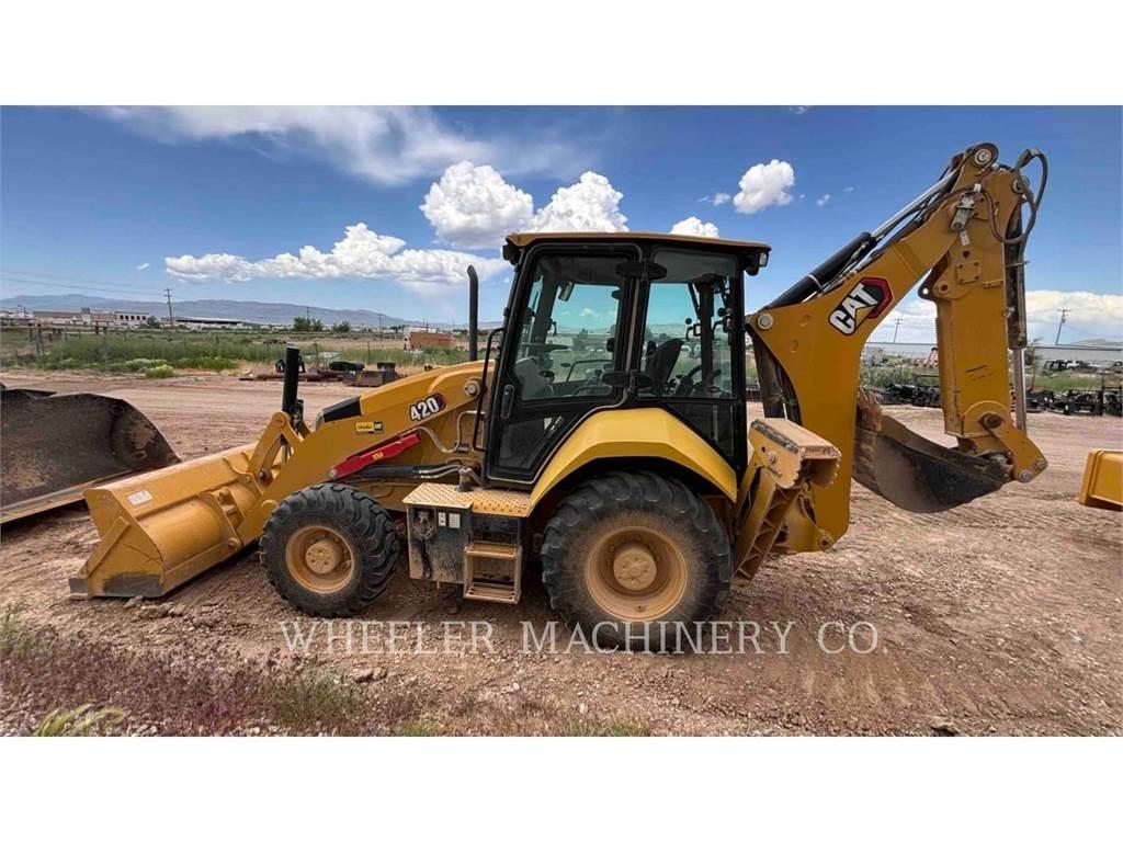 CAT 420 Backhoe loaders