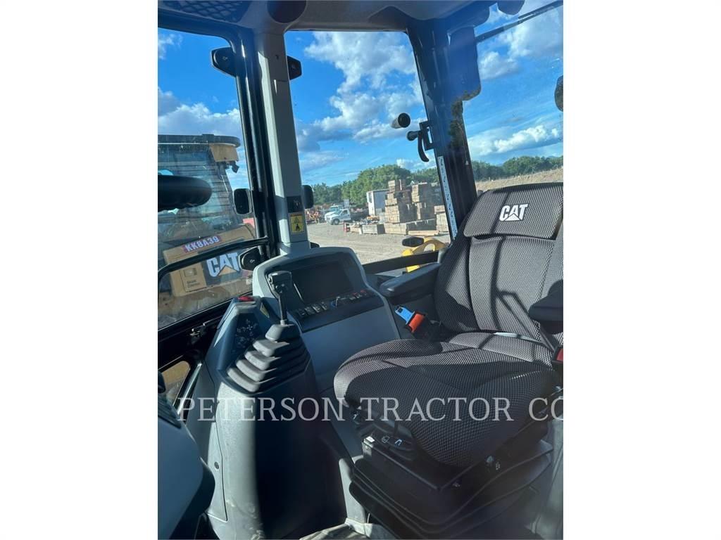 CAT 420 Backhoe loaders