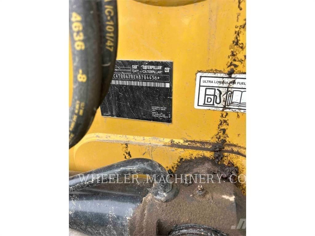 CAT 420 CF Backhoe loaders