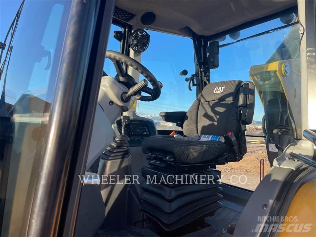 CAT 420 TH Backhoe loaders