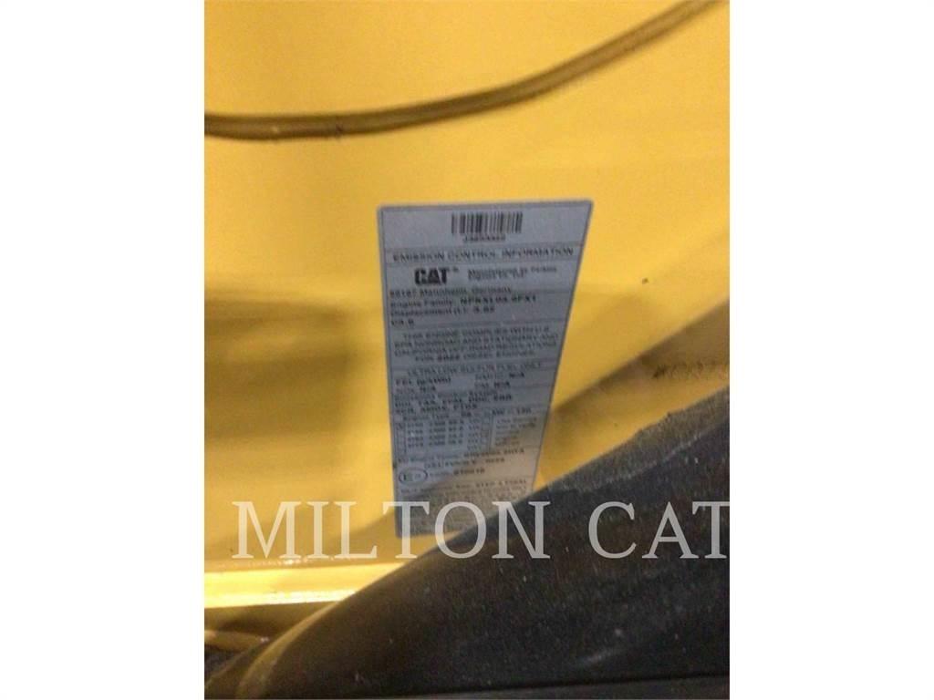 CAT 42007 Backhoe loaders