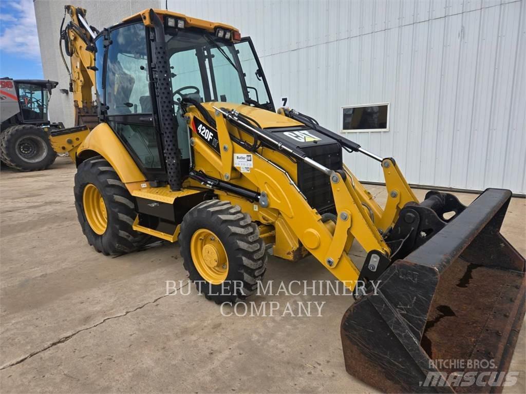 CAT 420F Backhoe loaders
