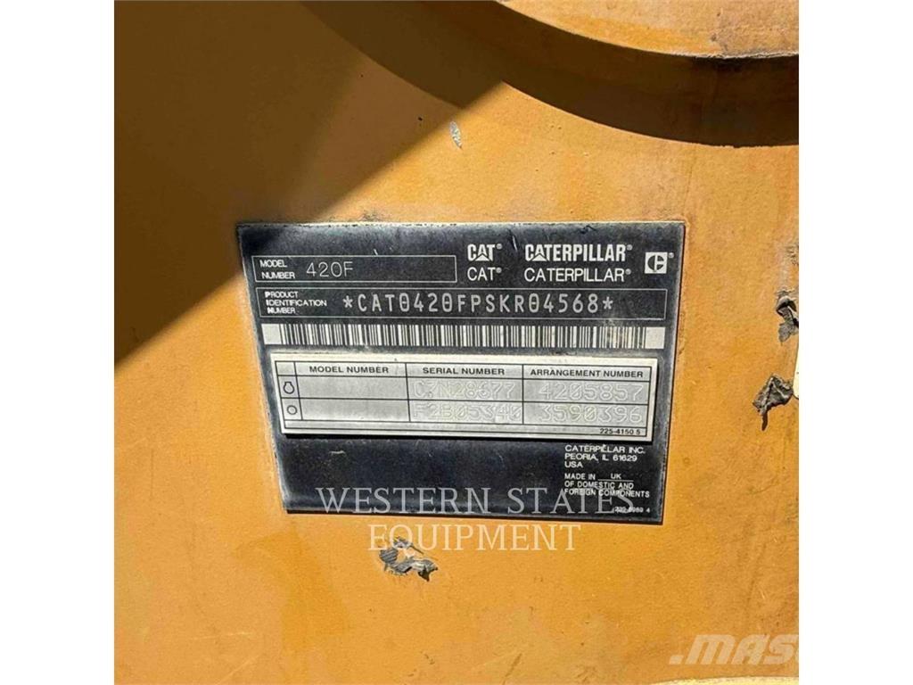 CAT 420F Backhoe loaders