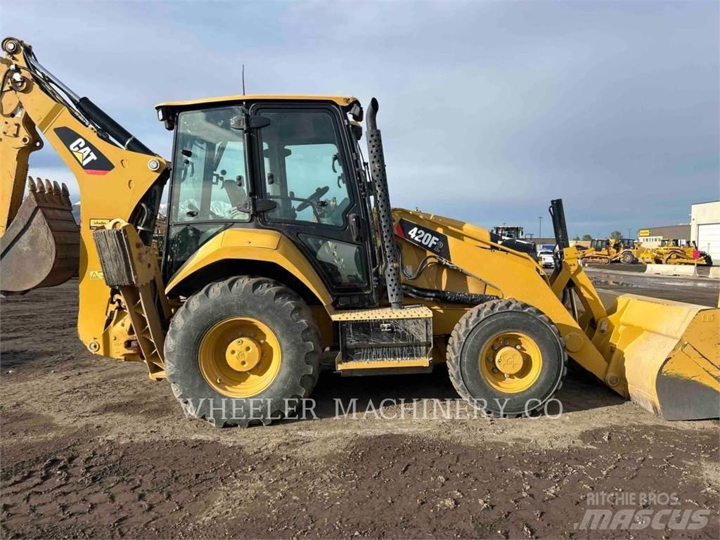 CAT 420F2 Backhoe loaders