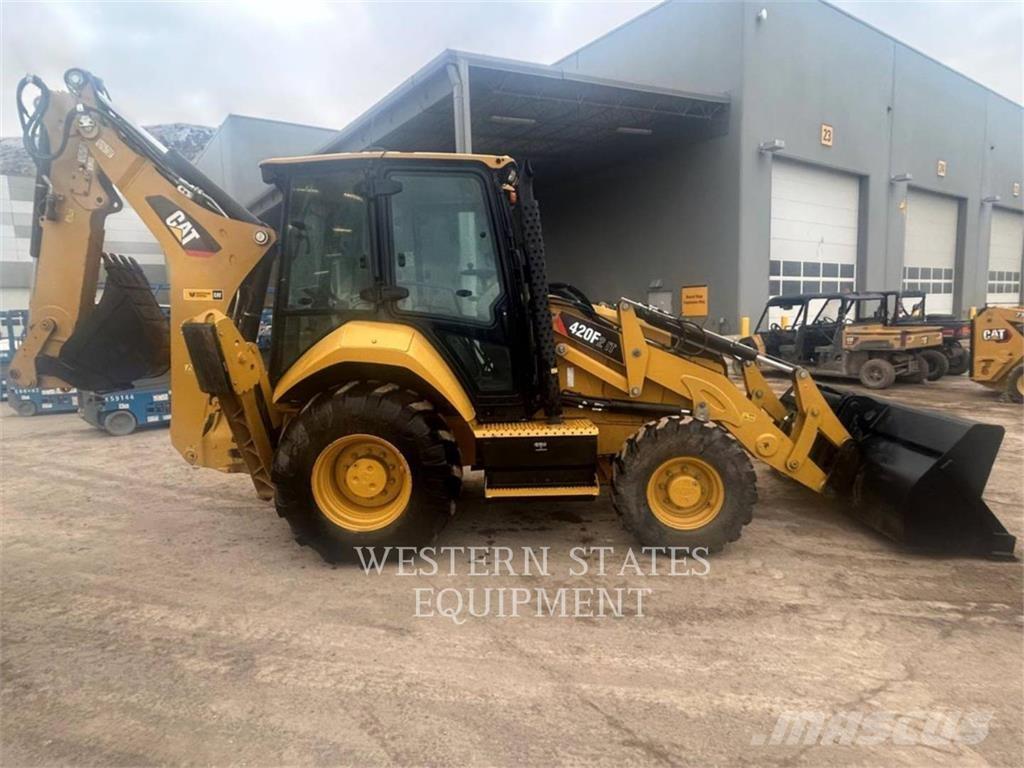 CAT 420F2 Backhoe loaders