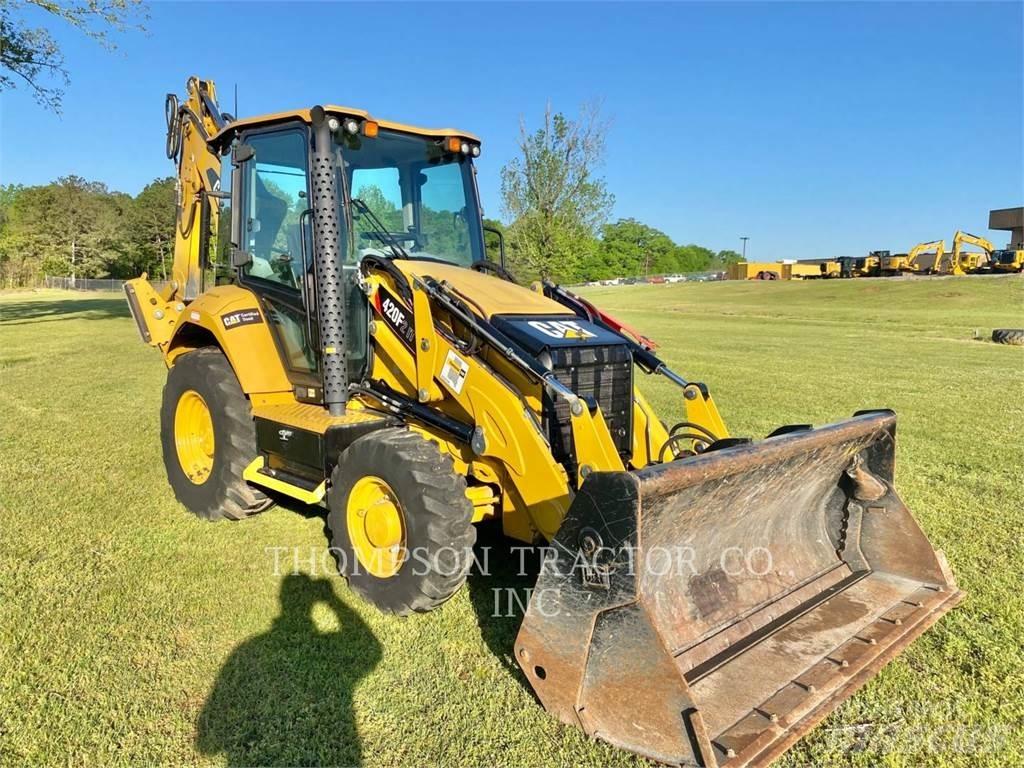 CAT 420F2 Backhoe loaders