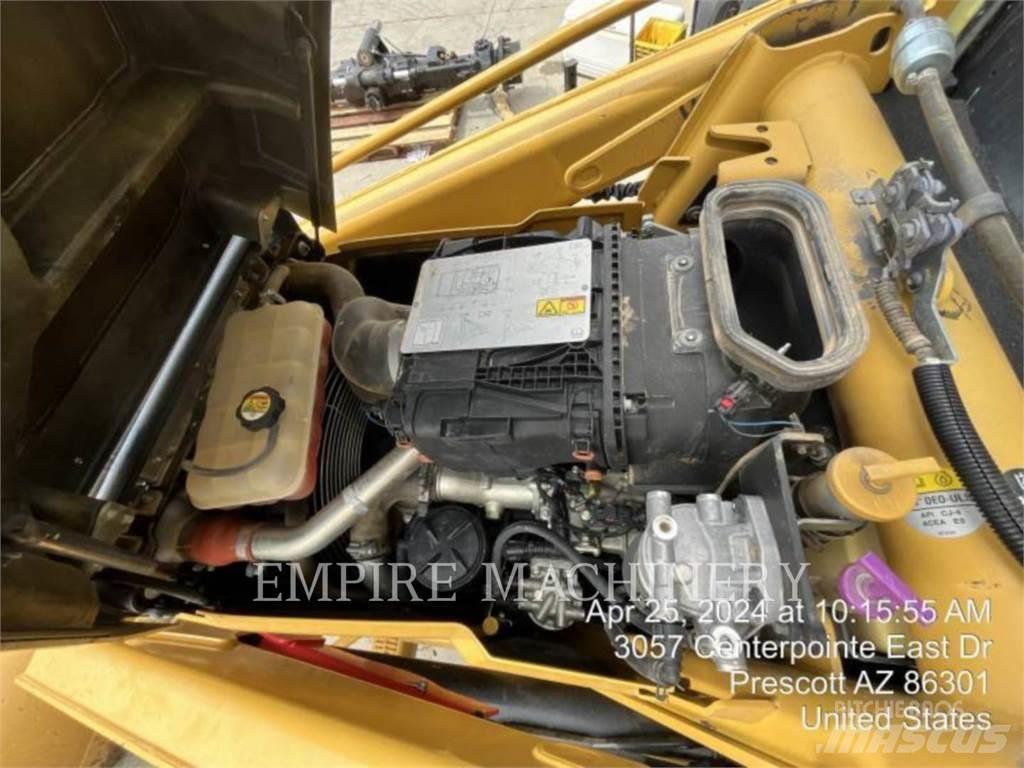 CAT 420F2 4EO Backhoe loaders