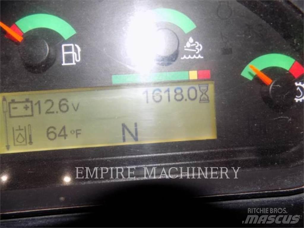 CAT 420F2 4EO Backhoe loaders
