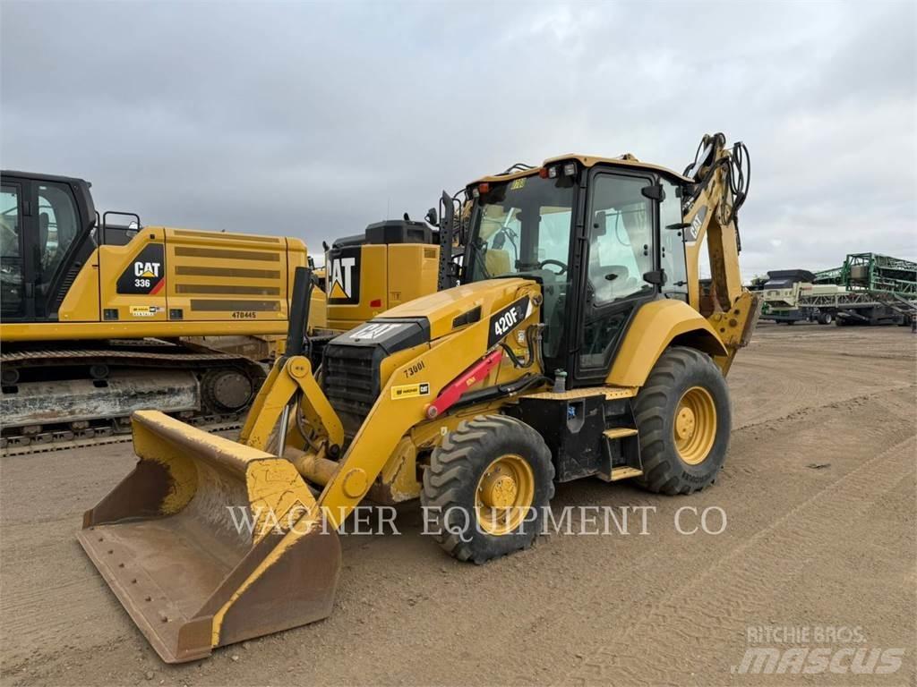 CAT 420F2 4WDE Backhoe loaders