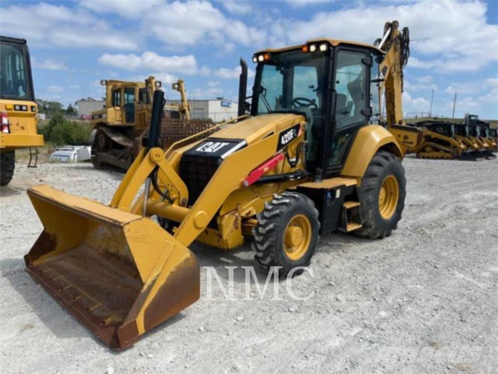 CAT 420F2 ST Backhoe loaders