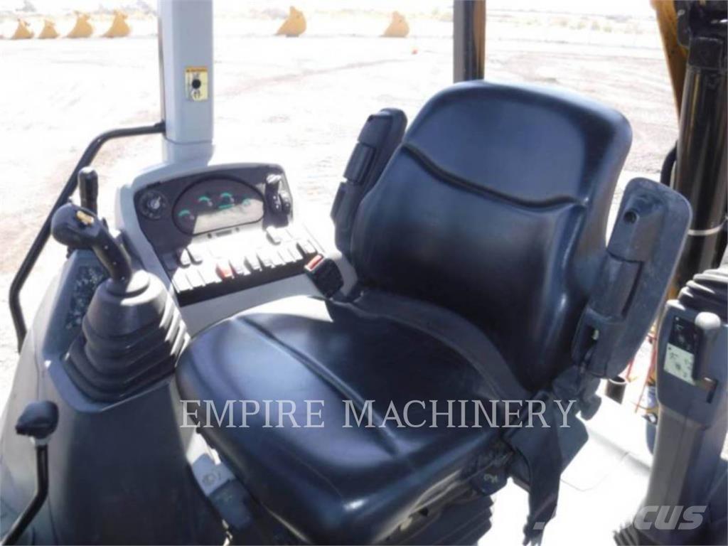 CAT 420F24EOIP Backhoe loaders