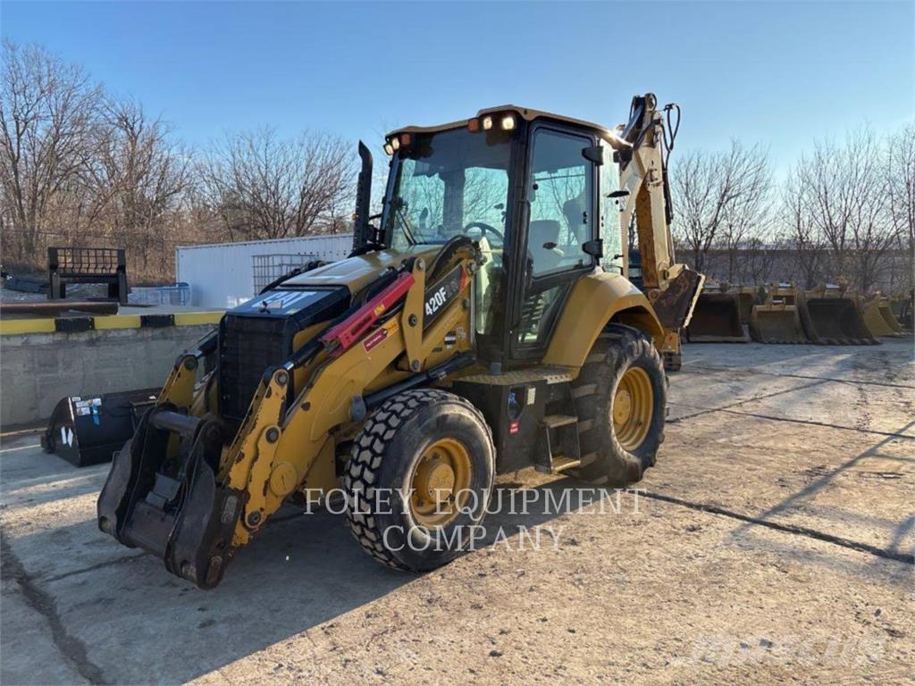 CAT 420F2IT Backhoe loaders